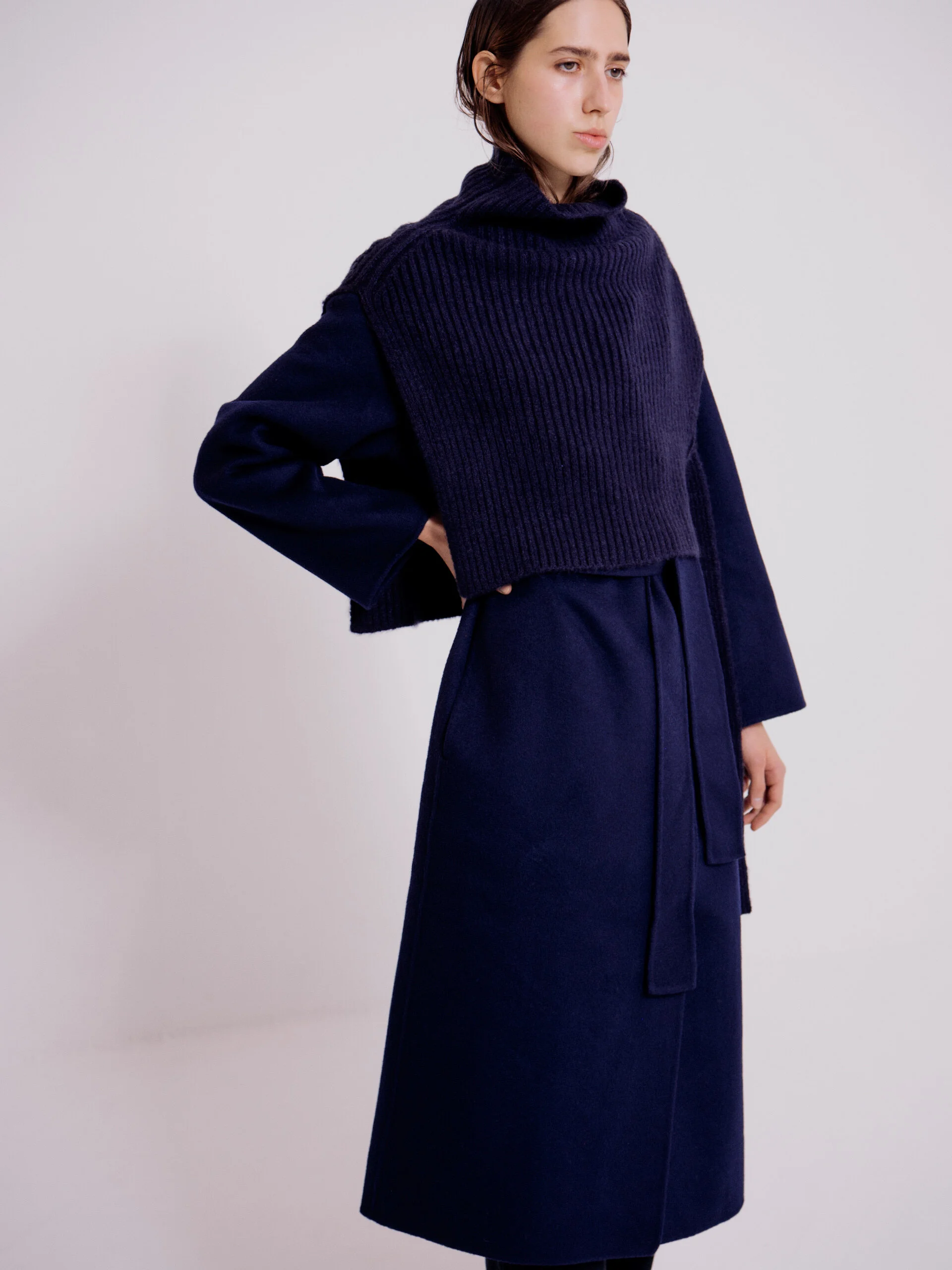 CASHMERE BLEND HANDMADE BELTED COAT - NAVY — MIJEONG PARK